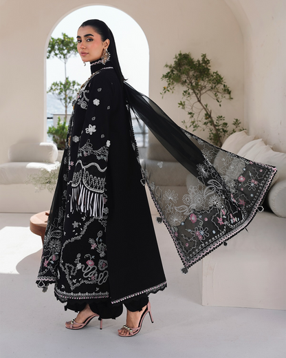 3 pec Embroidered stitched dress
